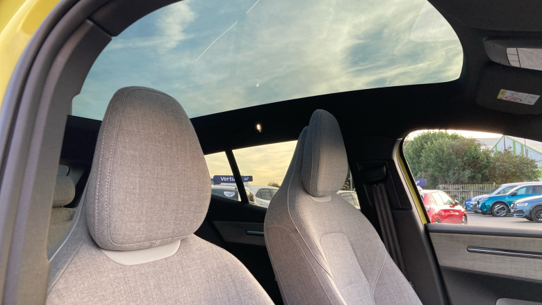 Volvo EX30 200kW SM Extended Range Ultra 69kWh 5dr Auto Electric Estate